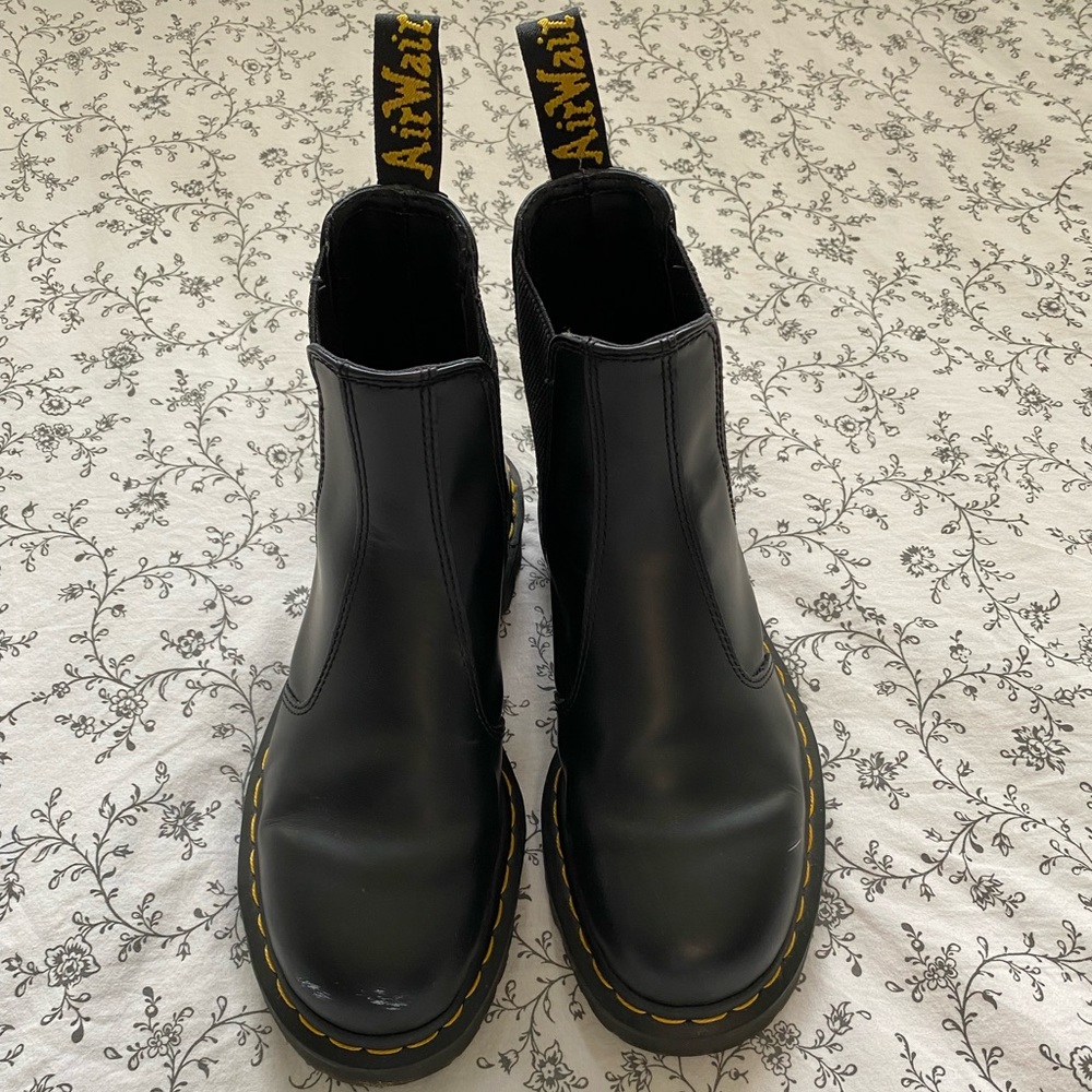 Dr. Martens 2976 BEX Smooth Leather Chelsea Boots